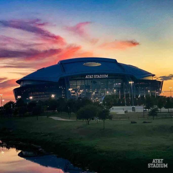 Lovely 2-Bedroom Condo Next To At&T Stadium Arlington Exterior foto